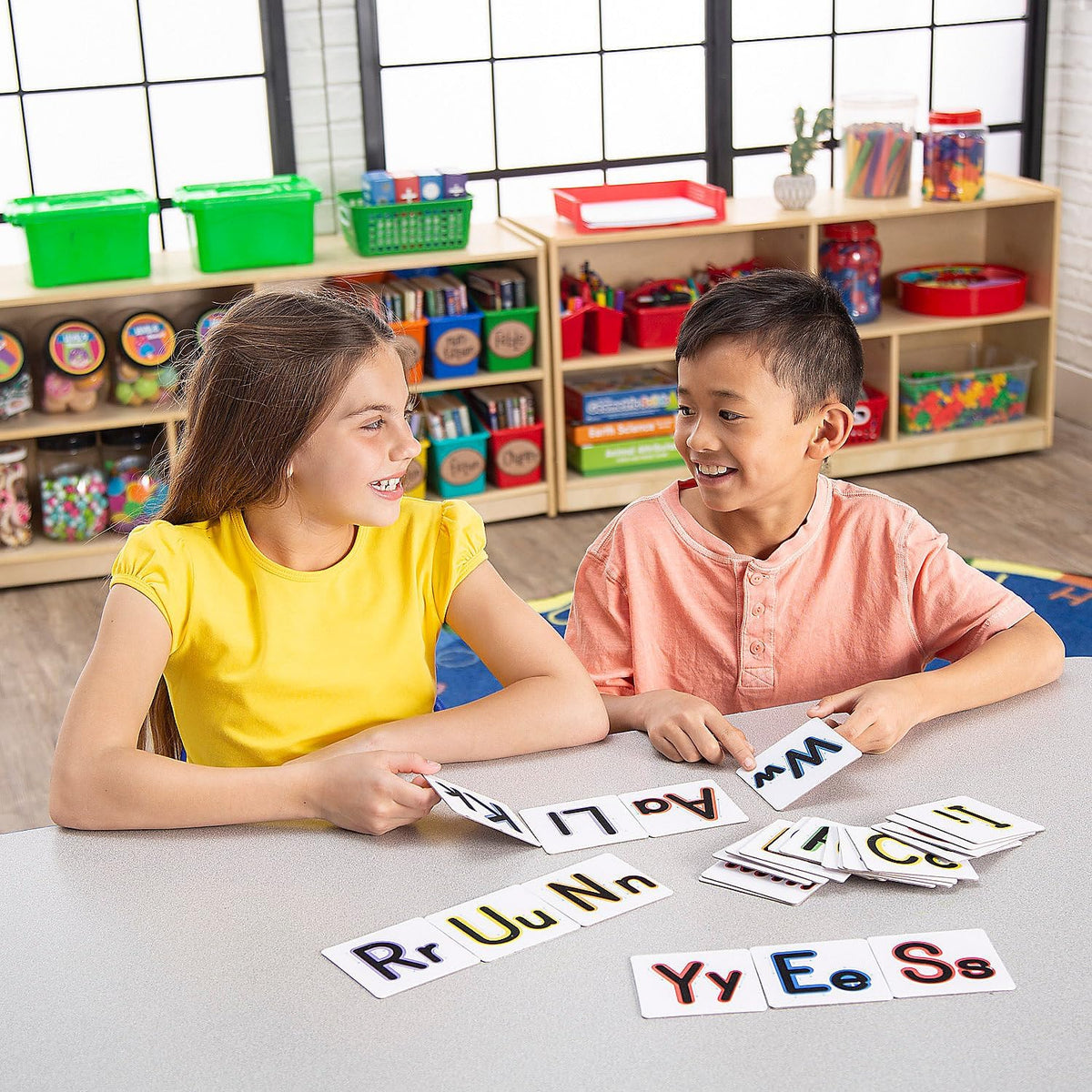 Fun Express Phonics Flash Cards